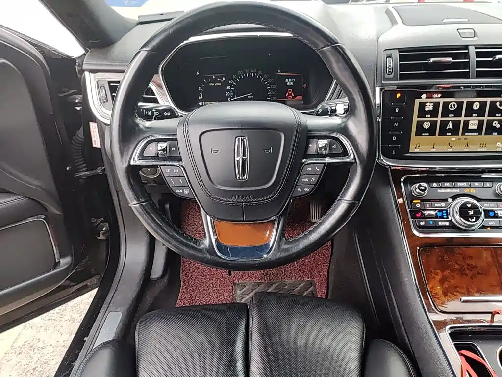 Lincoln Continental 2018 2.0T