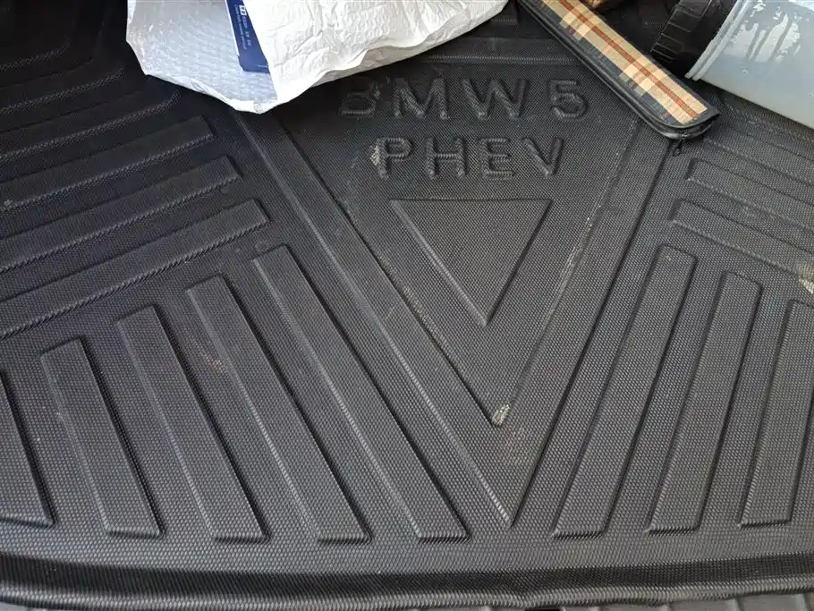 BMW 5 SERIES NEW ENERGY