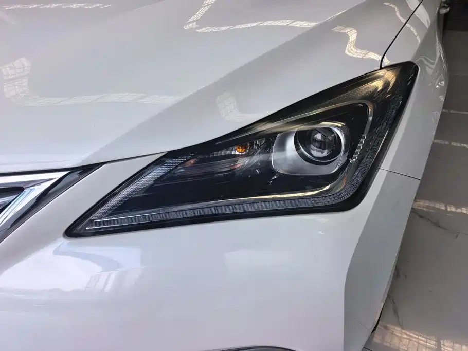 Changan Eado — миниатюра 5