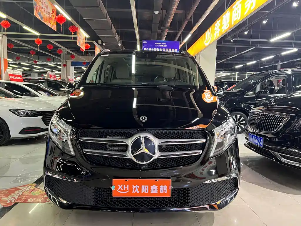 MERCEDES-BENZ V CLASS