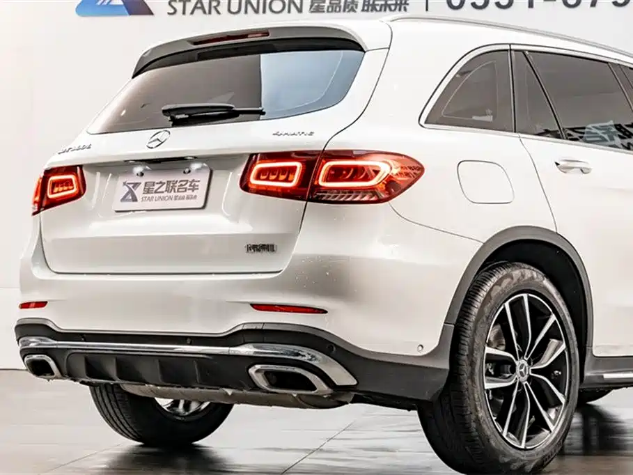 MERCEDES-BENZ GLC