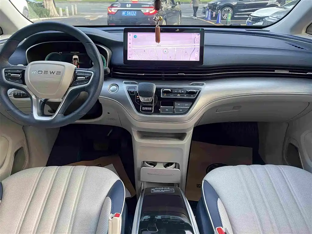 Roewe iMAX8 — миниатюра 31