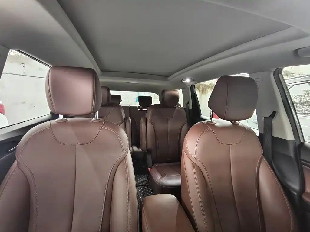 Buick GL6 18T 6 seats Connected Premium Type China VI, фото 7