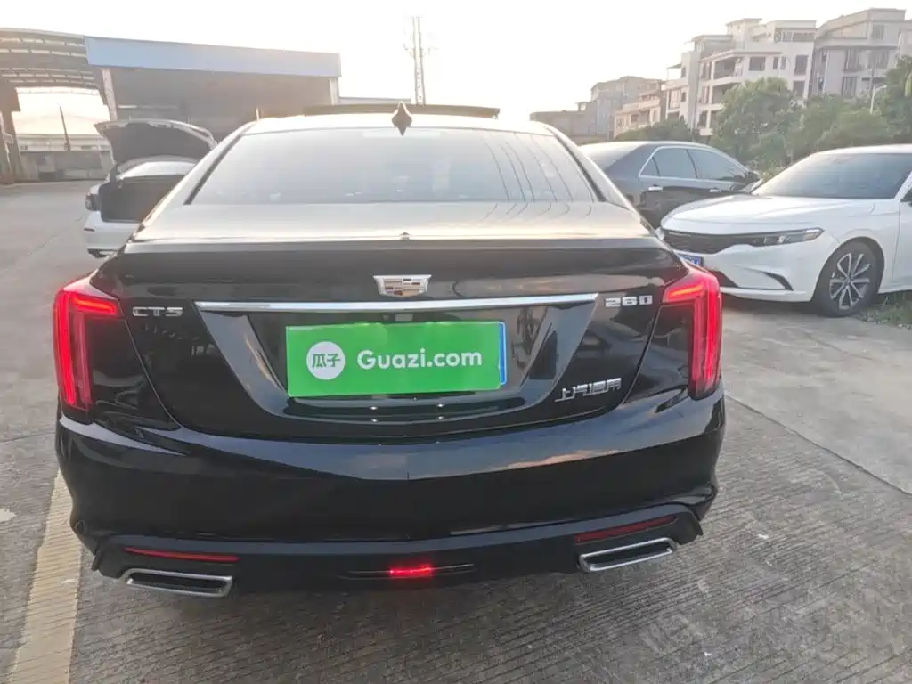 Cadillac CT5 — миниатюра 6