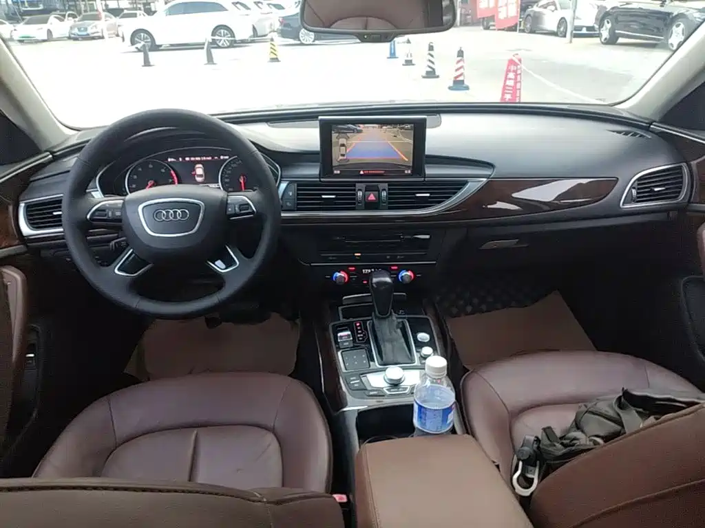 Audi A6L — миниатюра 10