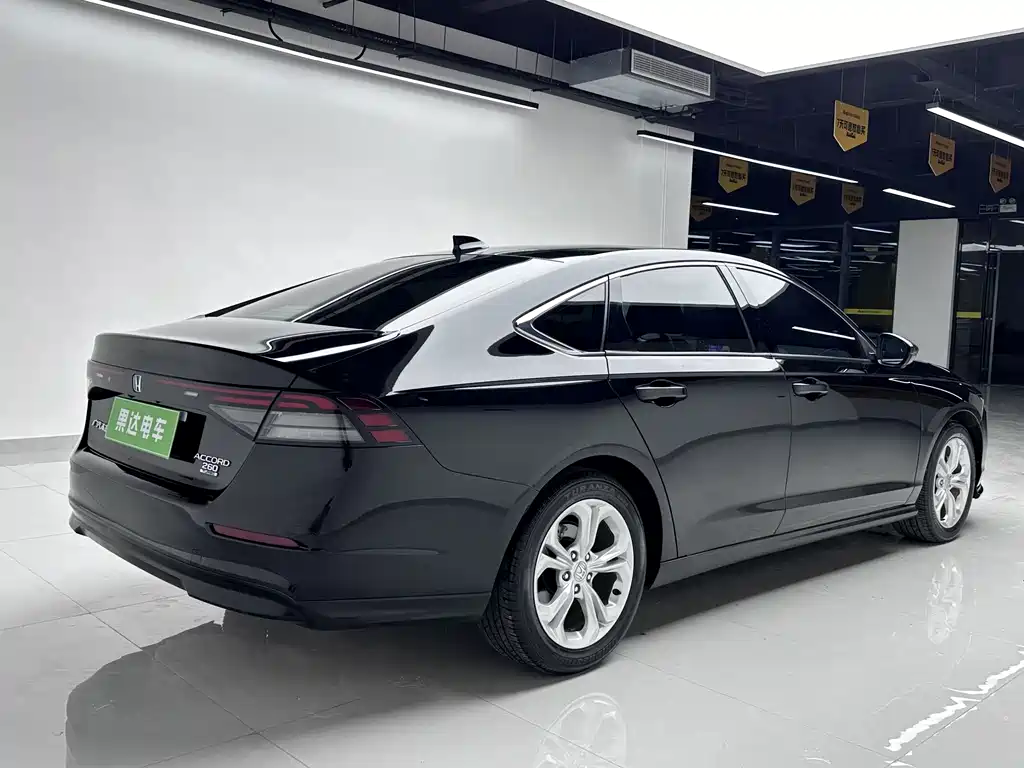 Honda Accord 2025 260TURBO Luxury