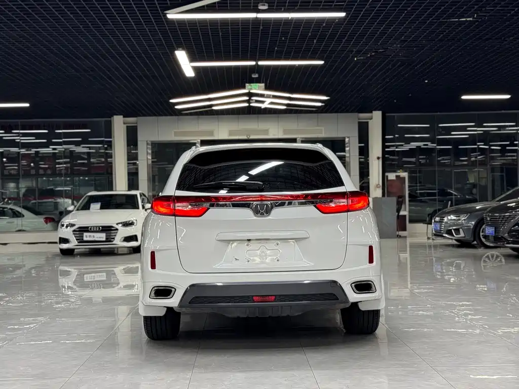 Honda UR-V — миниатюра 8
