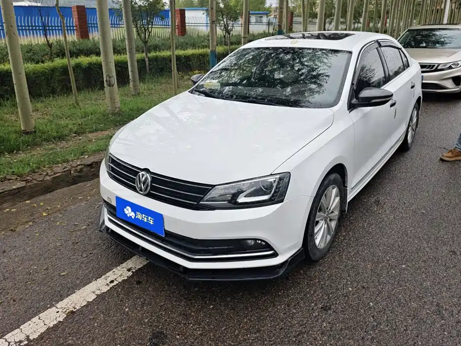 Volkswagen Sagitar
