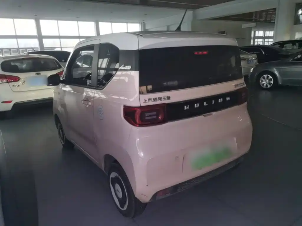 Wuling MINIEV — миниатюра 5