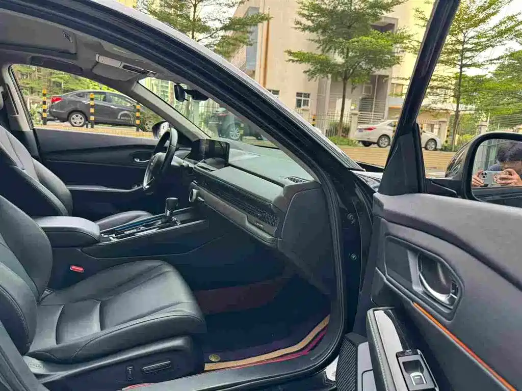 Honda Accord — миниатюра 8