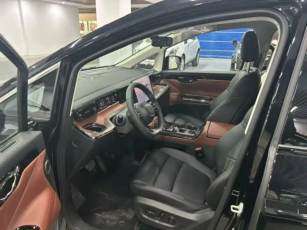 GAC E8 PHEV 2024 150km MAX+