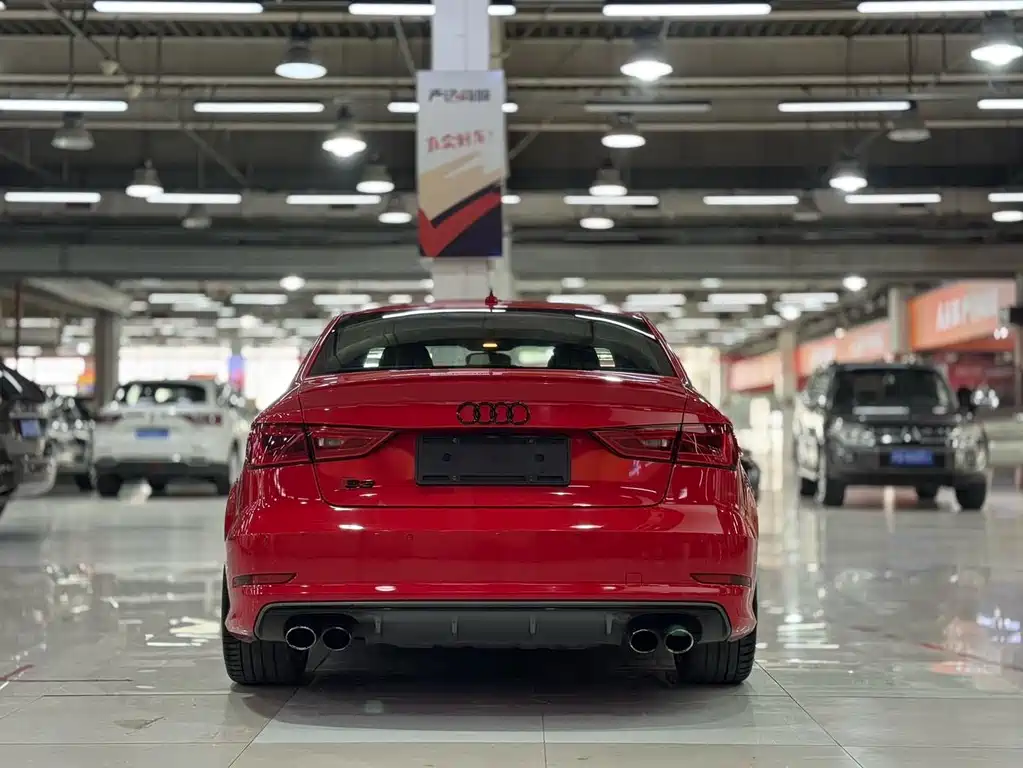 Audi S3 — миниатюра 4
