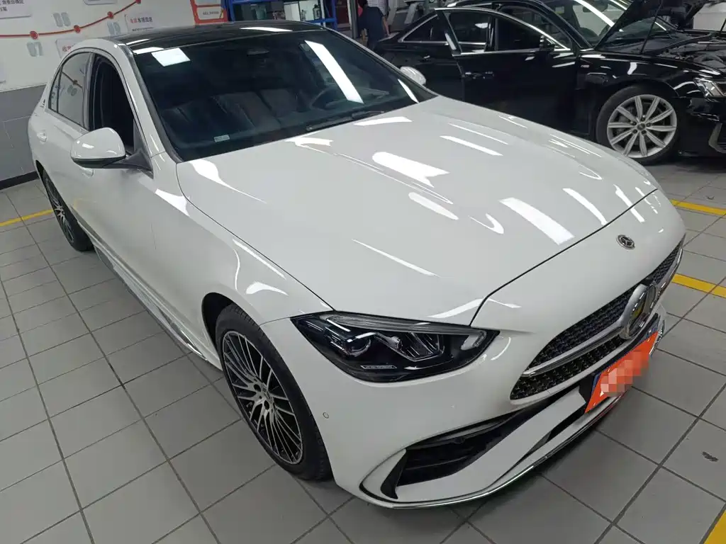 Mercedes-Benz C-Class — миниатюра 2