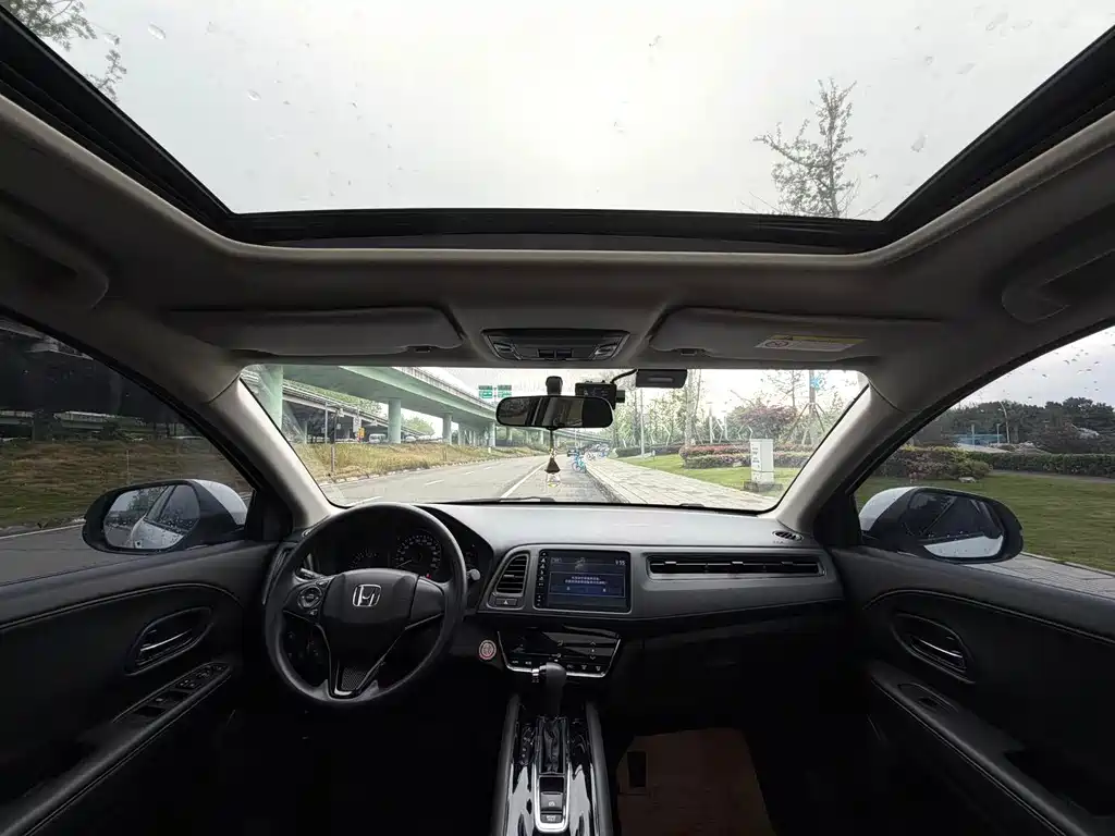 Honda Vezel — миниатюра 10