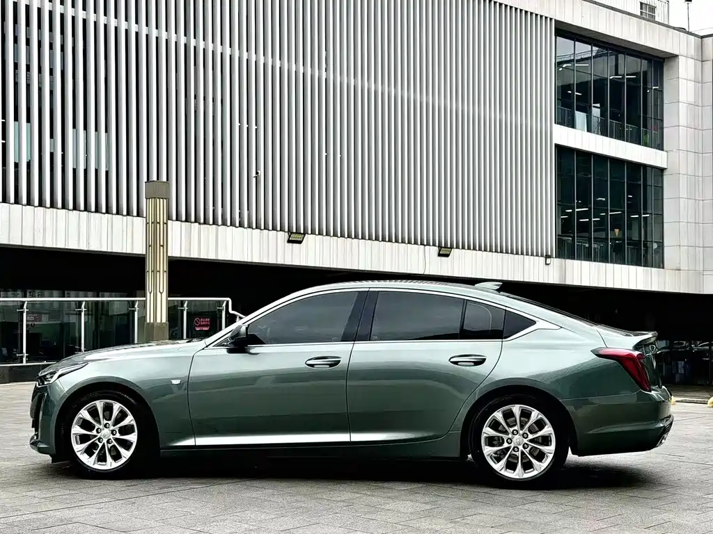 Cadillac CT5 2023 28T Luxury ( Standard )