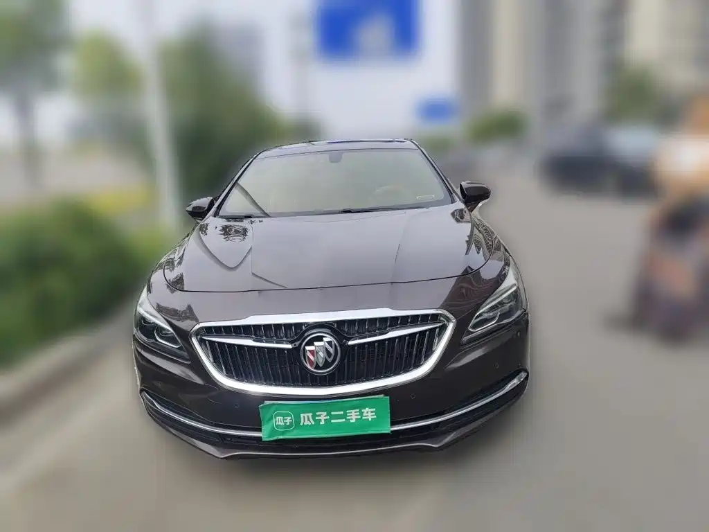 Buick LaCrosse — миниатюра 2
