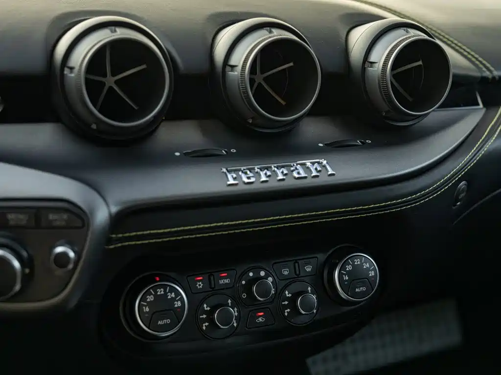 Ferrari F12berlinetta — миниатюра 13