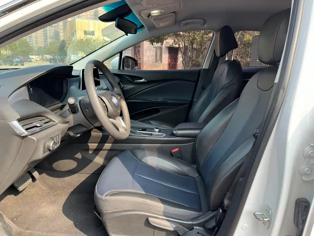 BUICK SLIGHTLY BLUE 6