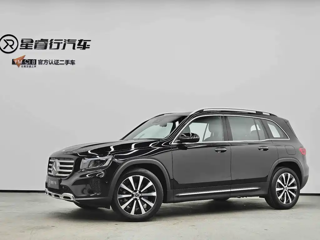 Mercedes-Benz GLB 2023