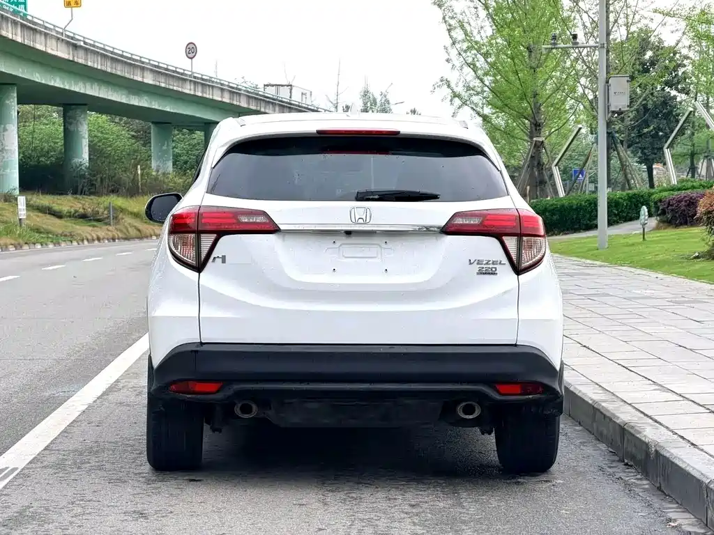 Honda Vezel — миниатюра 15