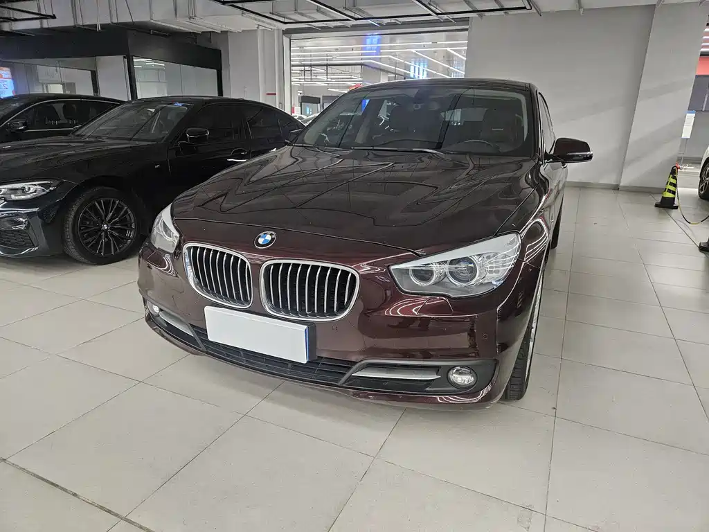 BMW 5 Series GT 2015