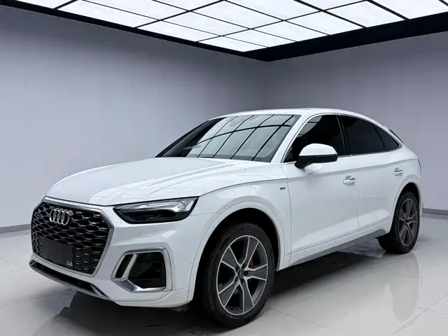 AUDI  Q5L SPORTBACK 2022