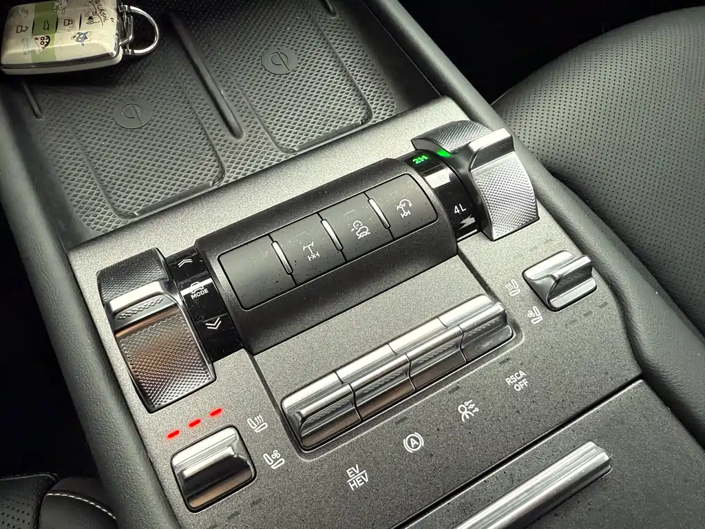 TANK TANK 300 NEW ENERGY