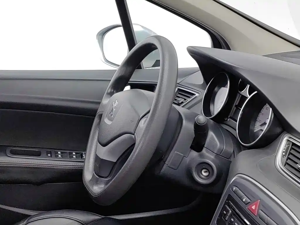 Peugeot 308 — миниатюра 22