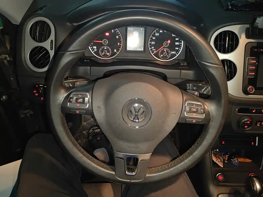 Volkswagen Tiguan — миниатюра 15