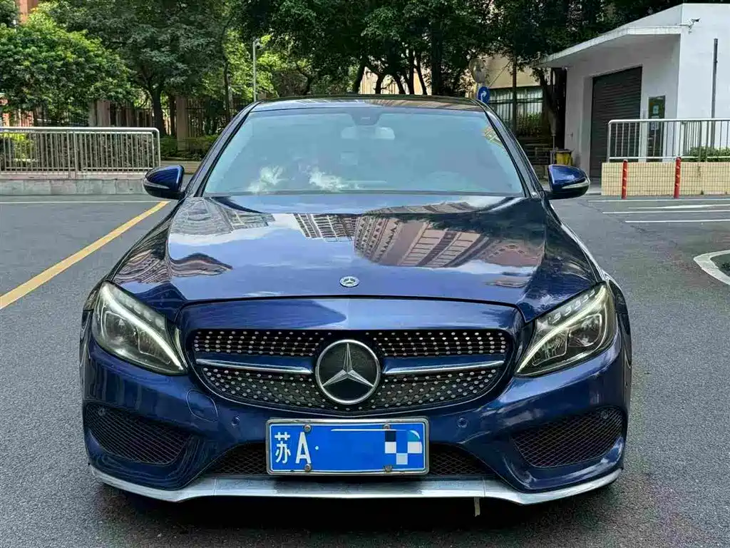 Mercedes-Benz C-Class — миниатюра 3