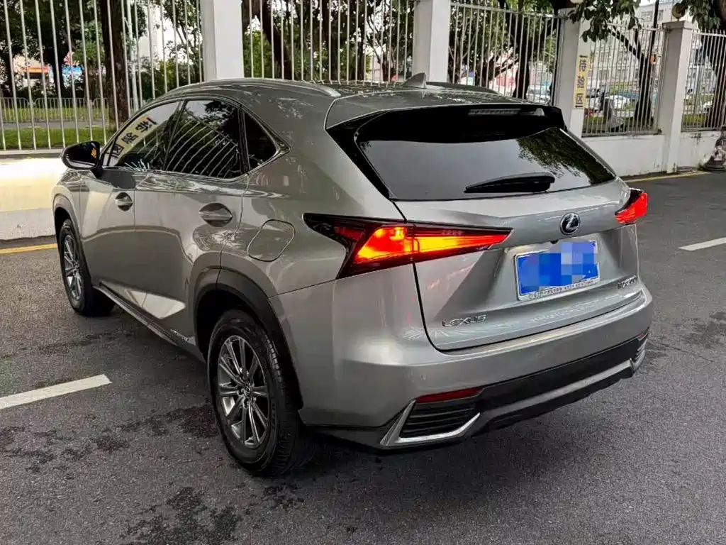 Lexus NX — миниатюра 2