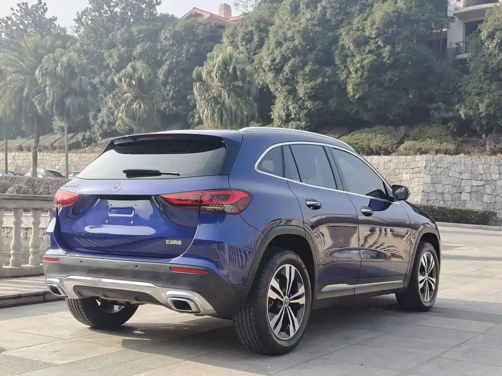 Mercedes-Benz GLA - фото 5