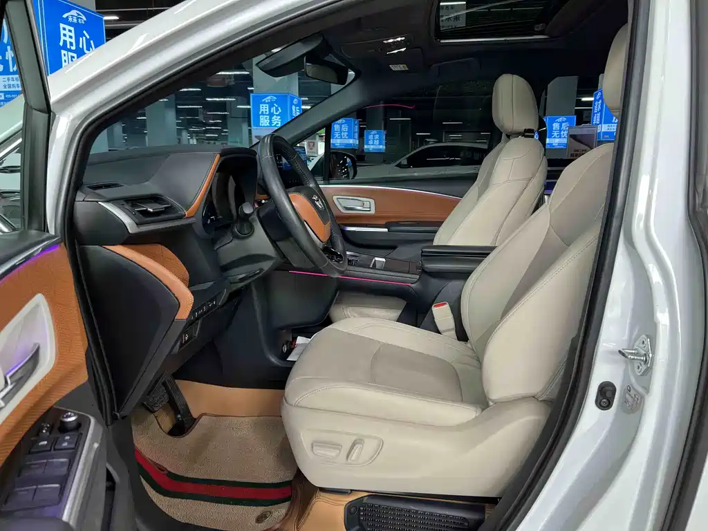 Toyota Sienna 2023 2.5L