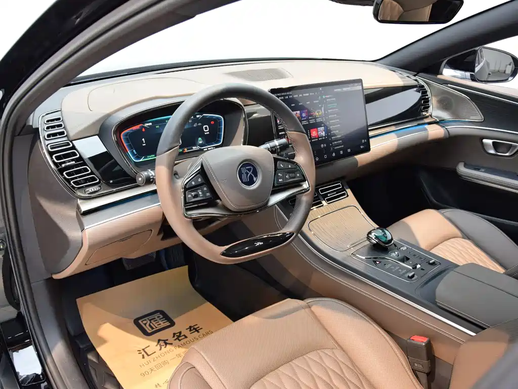 BYD Han 2022 DM-i 121KM Premium