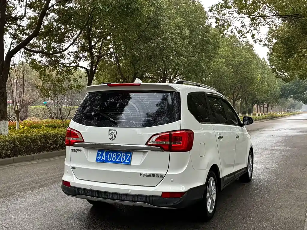 BAOJUN 730