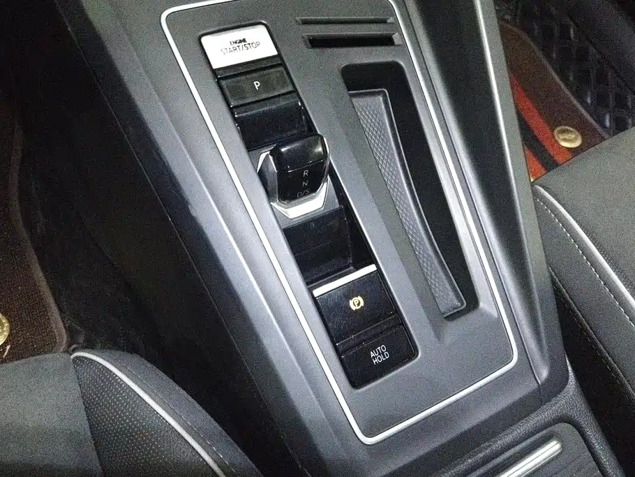 Volkswagen Golf — миниатюра 16