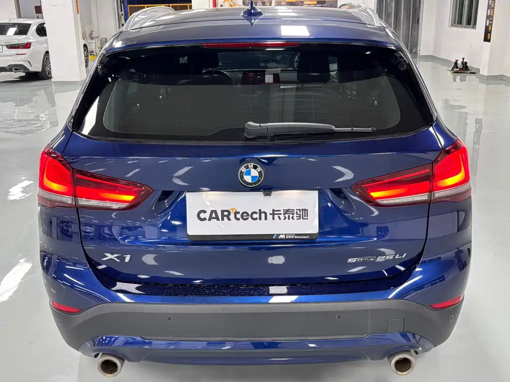 BMW X1 2020 sDrive25Li Lead