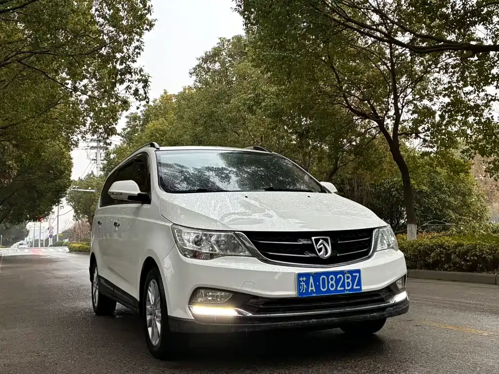 BAOJUN 730