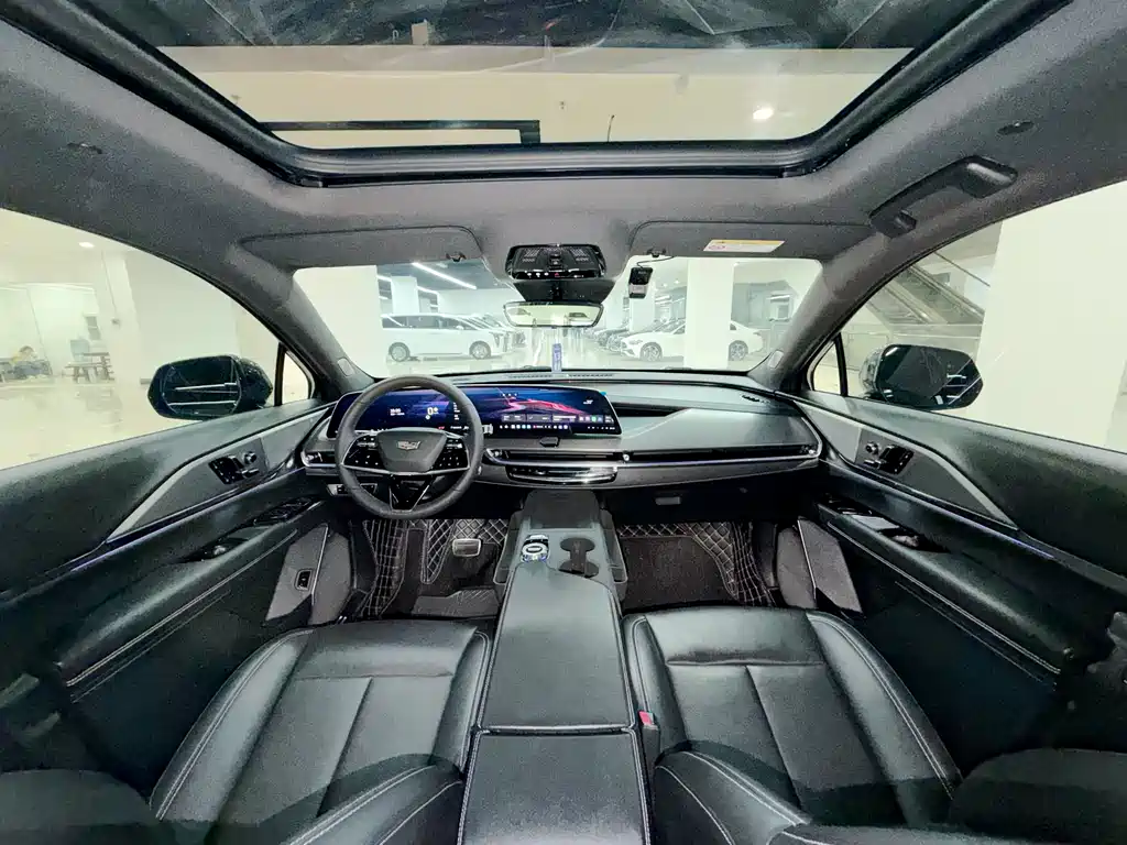 Cadillac XT5 2025 2.0T Luxury