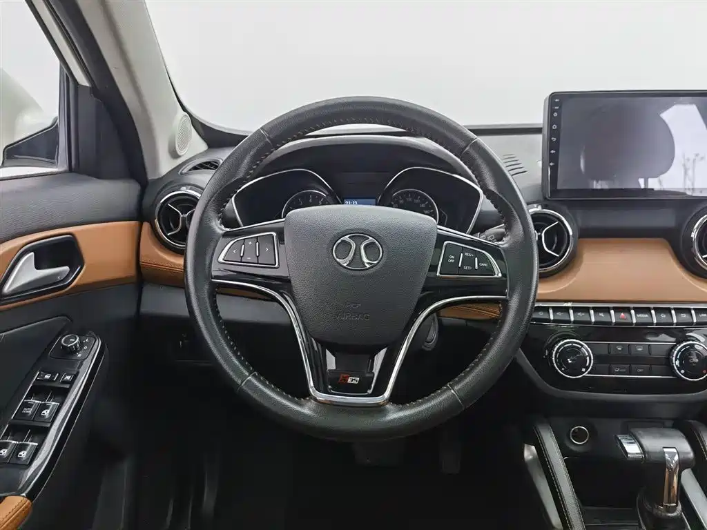 BAIC SHENBAO X35