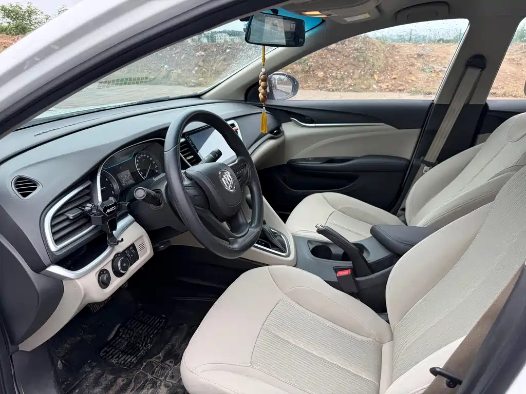 Buick Excelle — миниатюра 4