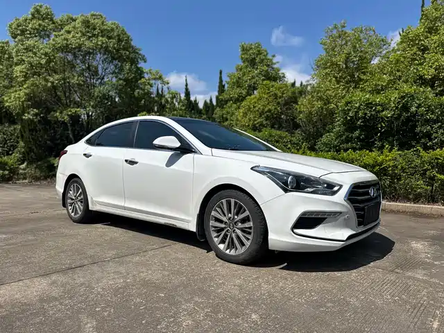 Hyundai MISTRA
