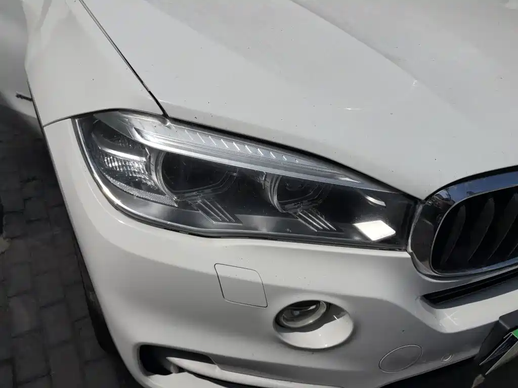 BMW X5 (Import) — миниатюра 7