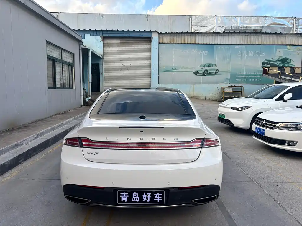 Lincoln MKZ — миниатюра 6