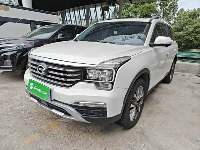 2017 GAC Trumpchi GS8