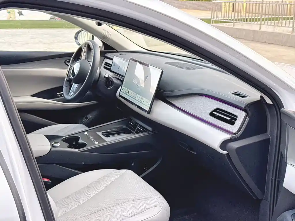 BYD Seals 06 DM-i версия для путешествий — миниатюра 18