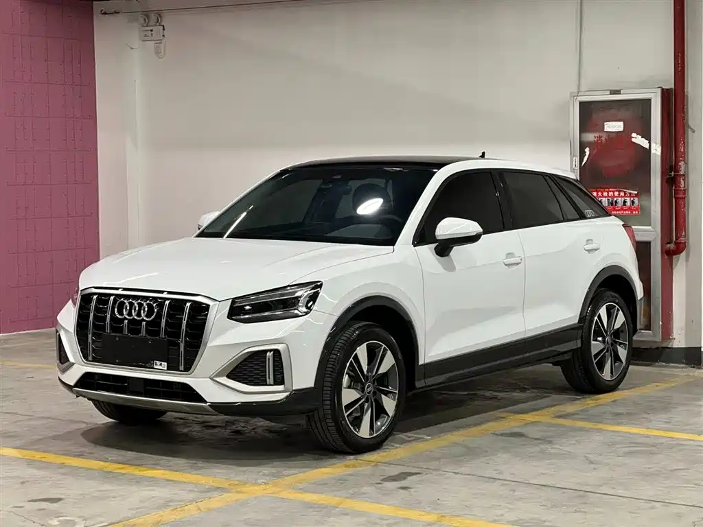 Audi Q2L 2022