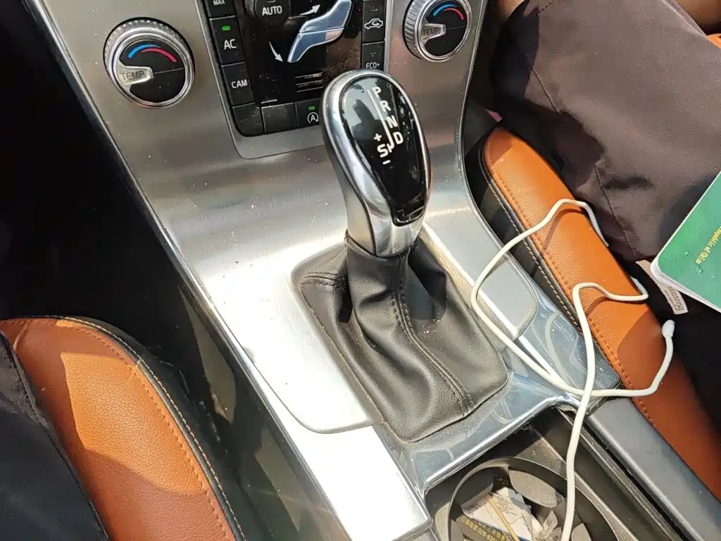 Volvo S60 — миниатюра 7