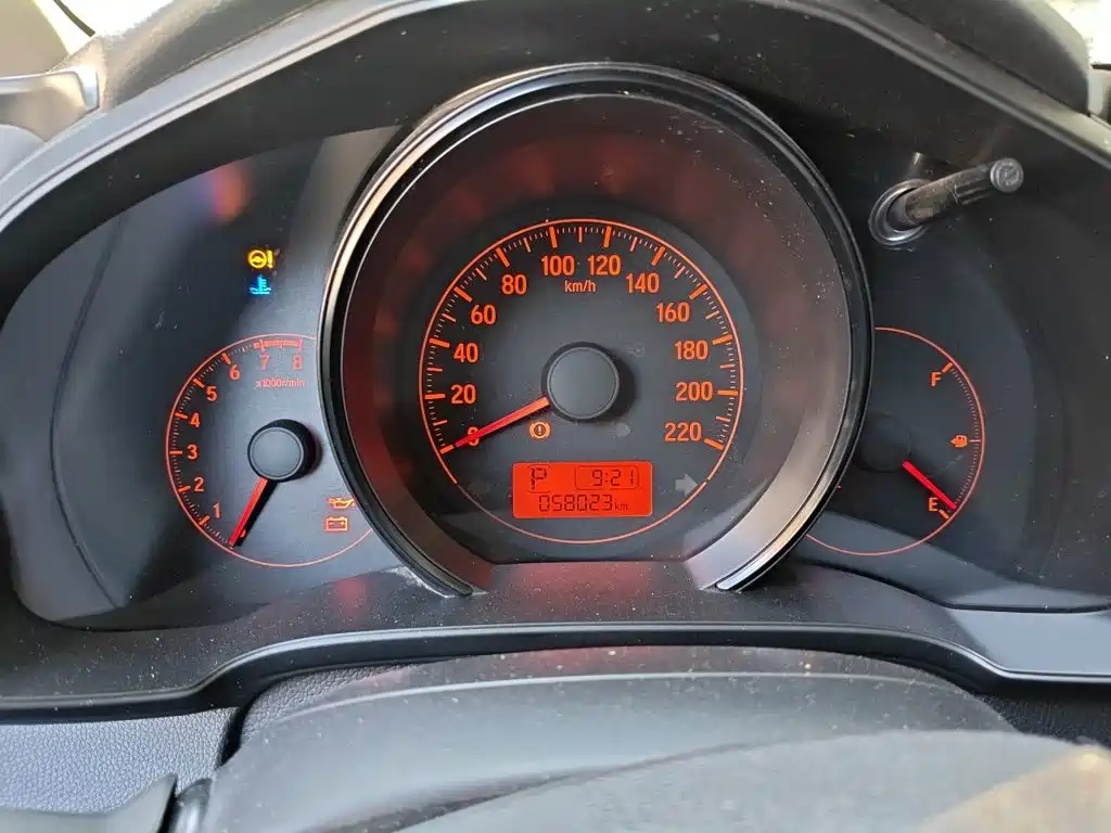 Honda Fit — миниатюра 12