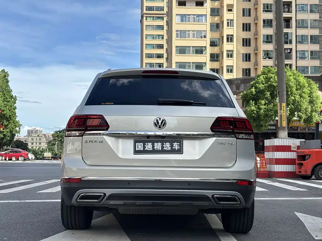 Volkswagen Teramont — миниатюра 5